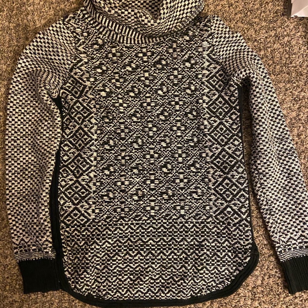 Lucky Brand women’s cowl neck sweater, XS